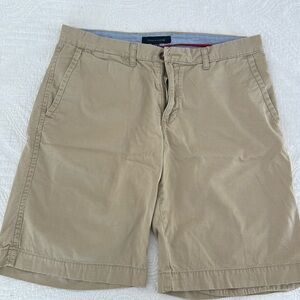 Tommy Hilfiger khaki shorts